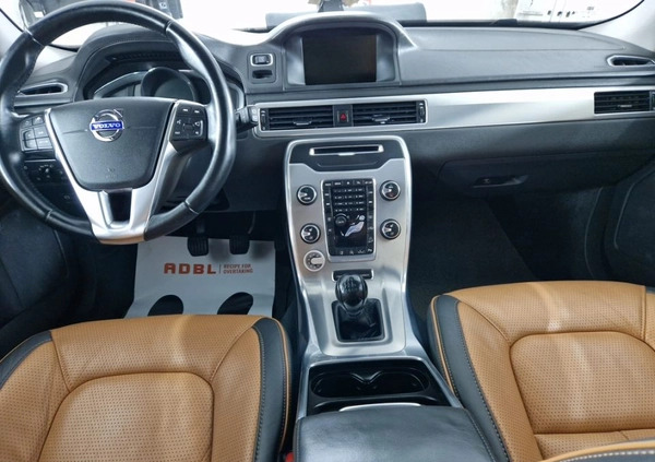Volvo XC 70 cena 84000 przebieg: 146000, rok produkcji 2013 z Ośno Lubuskie małe 407